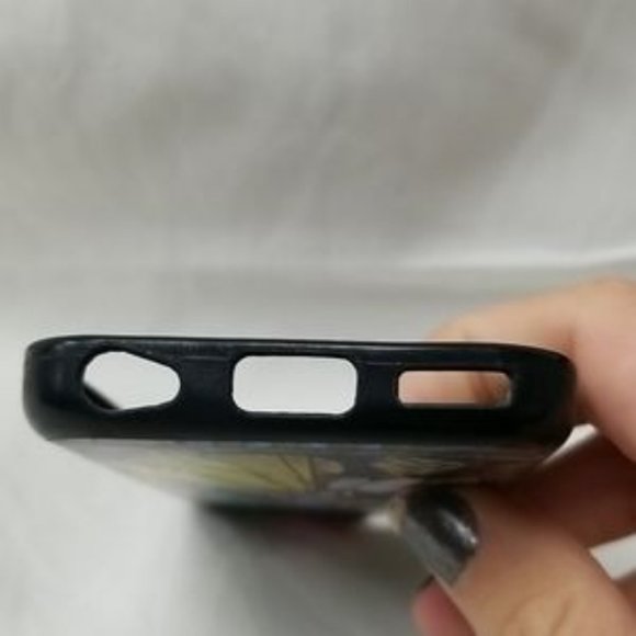 iPhone 5c Disney case - Picture 3 of 4